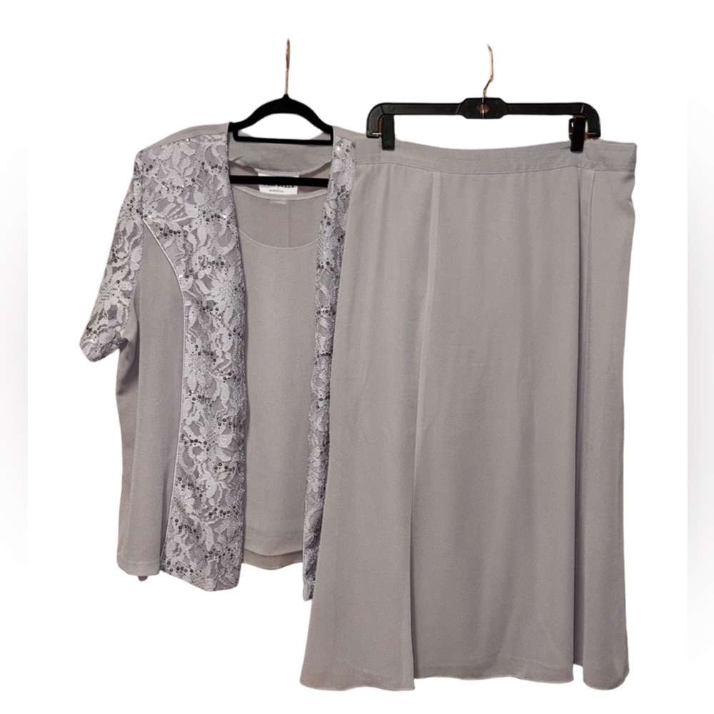 🏡 Clara Formal 3 Piece Ensemble - Gray - Size 3X